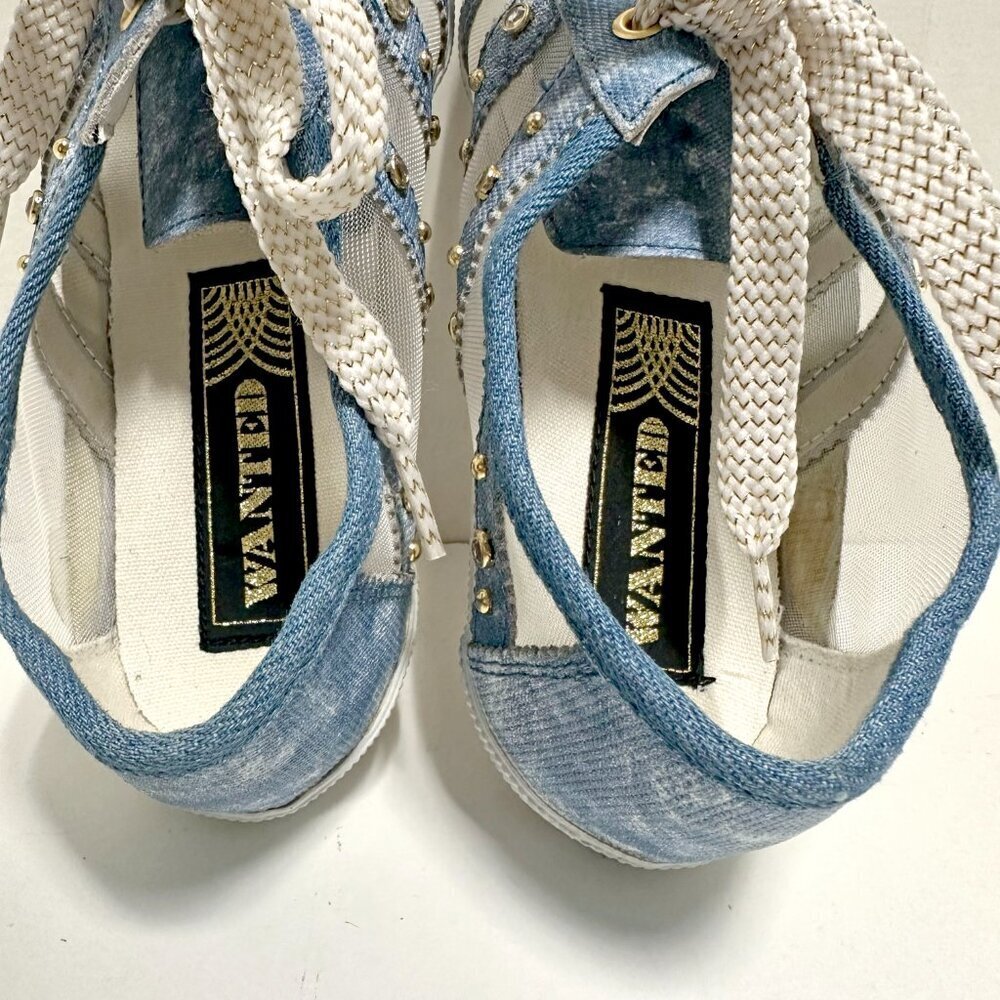 VTG Sneakers - Picture 7 of 10